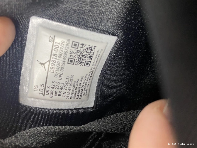 (W) Jordan Black Retro Triple 6 SD DB9818-001 0603